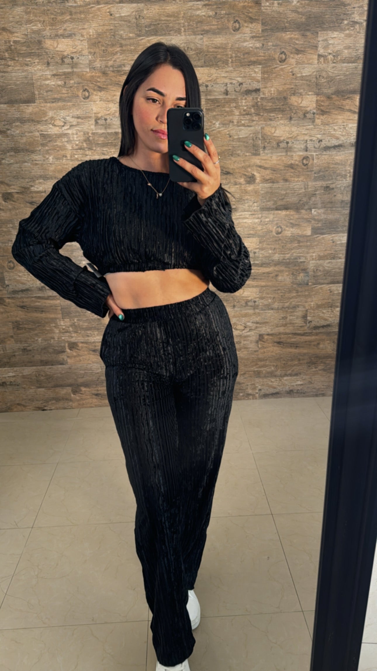 BLACK VELVET LONG SLEEVE SET